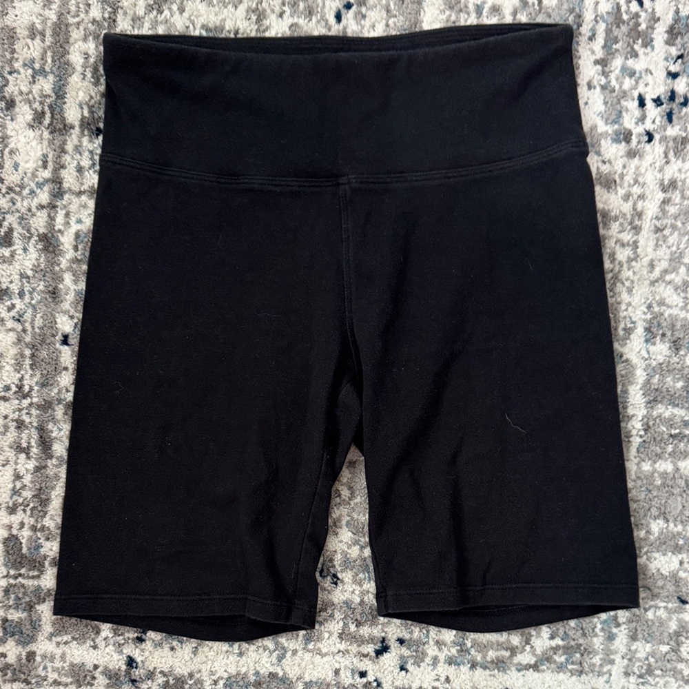Aero Black Women's Shorts size s